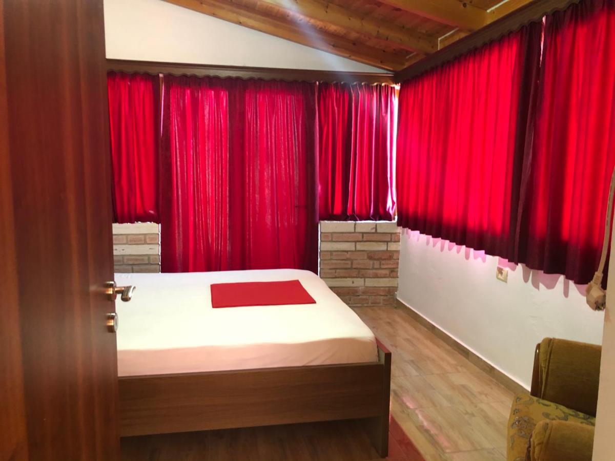 Vila Laura Pasha Villa Ksamil Esterno foto