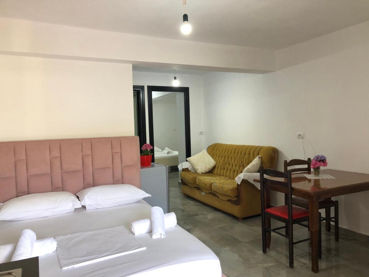 Vila Laura Pasha Villa Ksamil Esterno foto