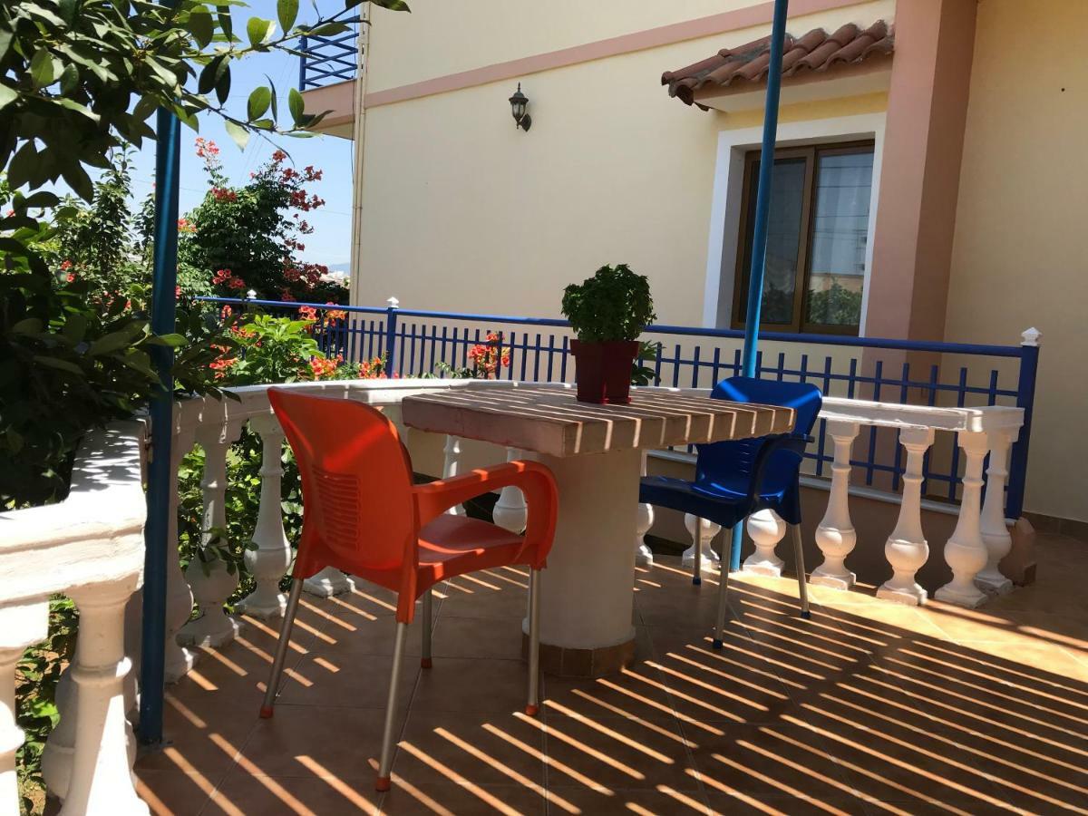Vila Laura Pasha Villa Ksamil Esterno foto
